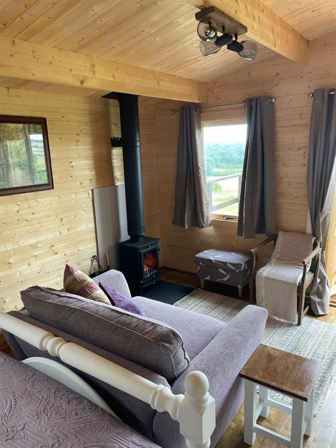 Cosy Cabin In Annie'S Meadow West Meon Экстерьер фото